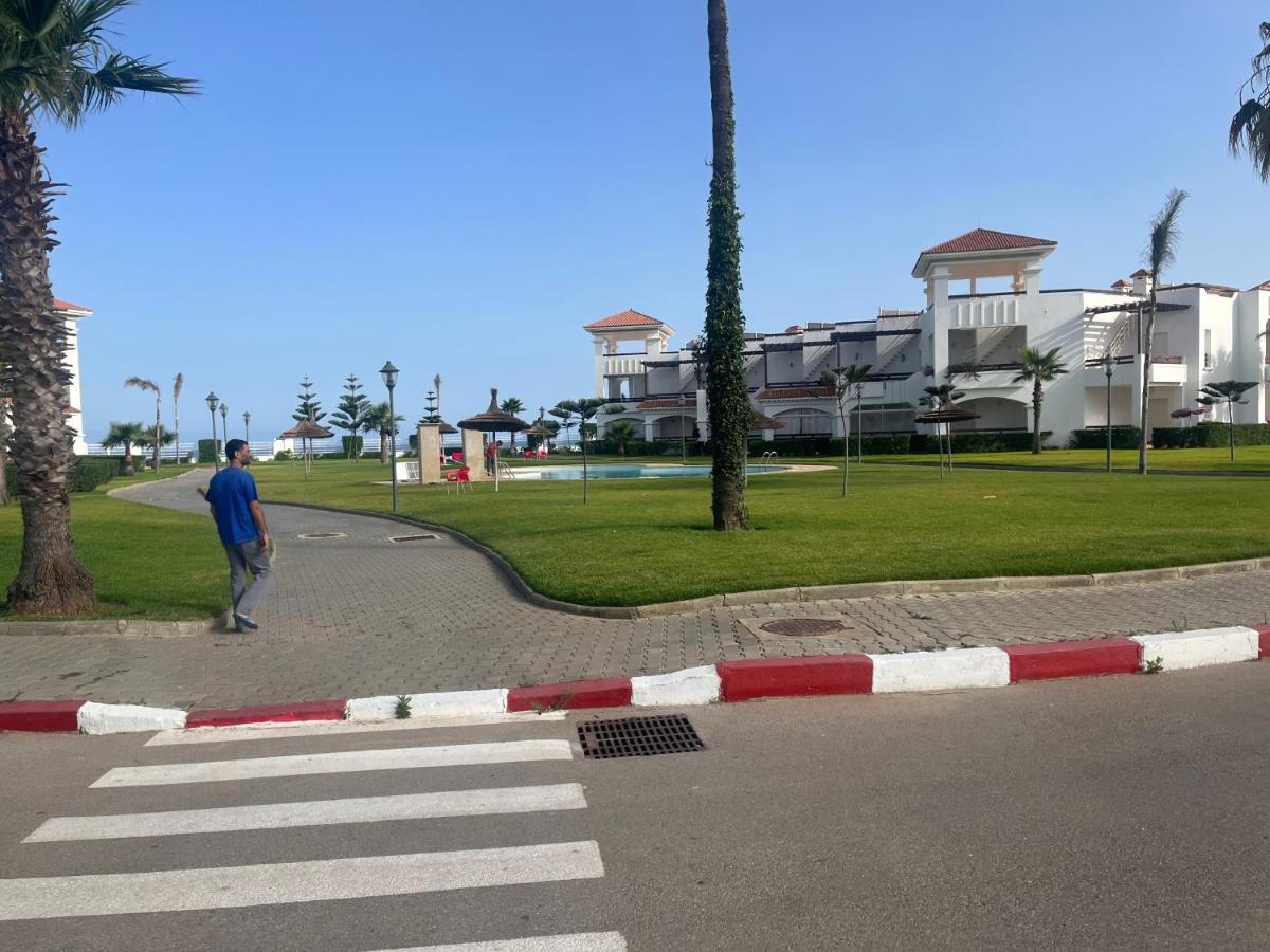 Appartement Pied Dans L Eau A Residence Beralmar أصيلة المظهر الخارجي الصورة