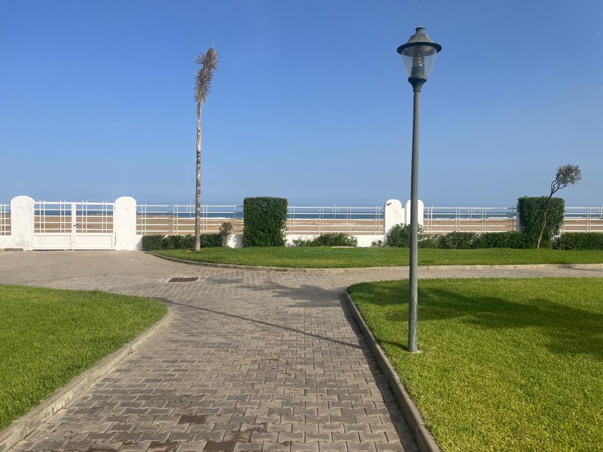 Appartement Pied Dans L Eau A Residence Beralmar أصيلة المظهر الخارجي الصورة
