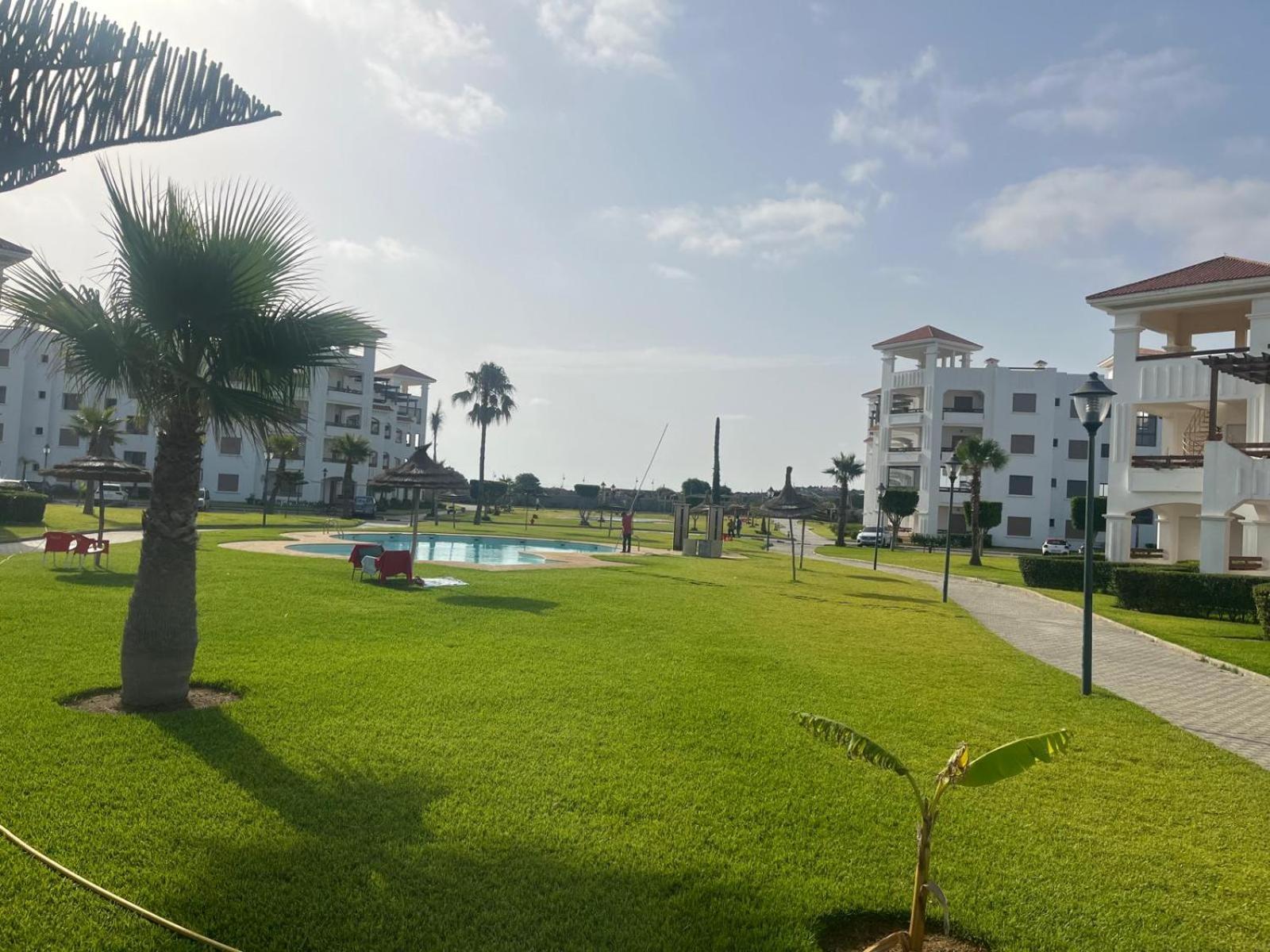 Appartement Pied Dans L Eau A Residence Beralmar أصيلة المظهر الخارجي الصورة